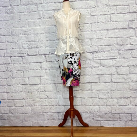 Tt Collection Cream Silk Floral Embroidered Blouse - Picture 5 of 9